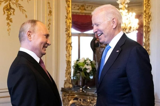 Báo Mỹ tiết lộ việc Nhà Trắng chỉ giúp Ukraine lay lắt cầm hơi vì không muốn Nga thua