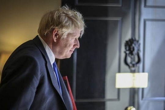 Kinh tế Anh thêm bất ổn khi Thủ tướng Johnson từ chức