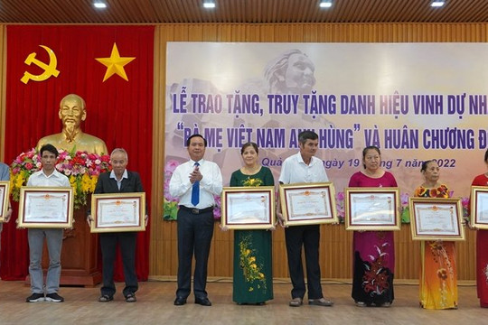Quảng Trị: 26 mẹ được tặng danh hiệu Bà mẹ Việt Nam anh hùng