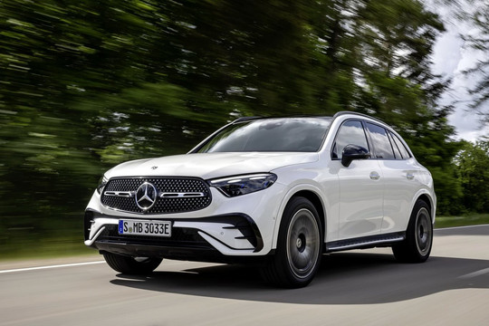 Mercedes-Benz mở bán GLC thế hệ hoàn toàn mới, giá khởi điểm từ 57.631 euro