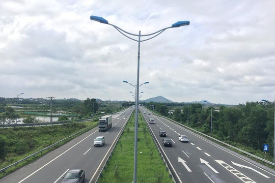 Dự án cao tốc Khánh Hòa - Buôn Ma Thuột: Chính phủ giao địa phương đẩy nhanh giải phóng mặt bằng 