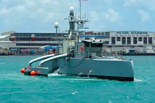 Hải quân Mỹ phát triển tàu không người lái đối phó Trung Quốc