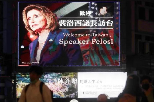 Trung Quốc ra đòn trừng phạt đầu tiên với Đài Loan xung quanh chuyến thăm của bà Pelosi