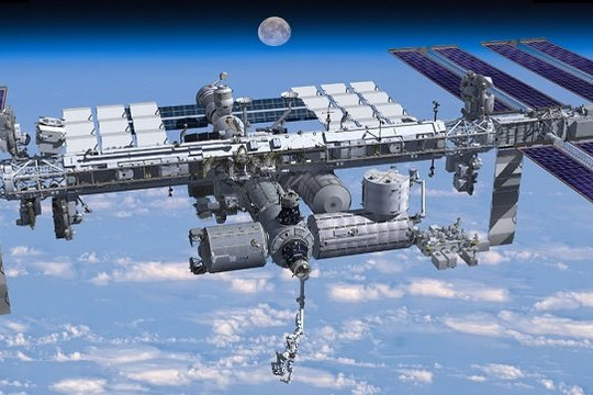 3 công ty tư nhân có thể tham gia vận hành ISS