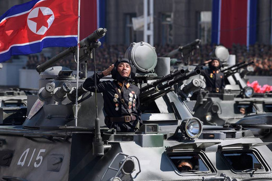 Chuyên gia tình báo Mỹ: Ông Putin toan tính gì trước tin Triều Tiên sẵn sàng cử quân đến Ukraine