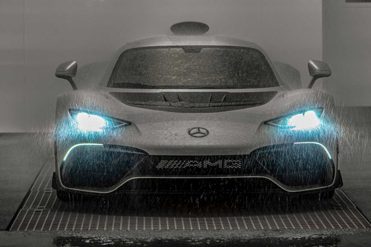 Mercedes-Benz khởi động dây chuyền sản xuất thủ công “siêu phẩm” AMG One