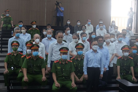 Cựu Bí thư tỉnh Bình Dương Trần Văn Nam đối mặt án 9 – 10 năm tù
