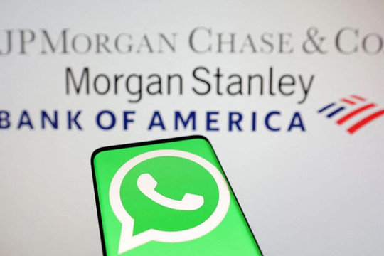 Các ngân hàng lớn trả tổng cộng hơn 1 tỉ USD tiền phạt vì nhân viên dùng WhatsApp và email