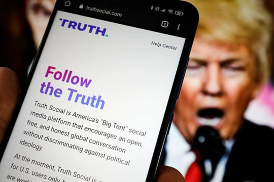 Vì sao Google Play chưa phê duyệt ứng dụng Truth Social khiến ông Trump nổi giận?