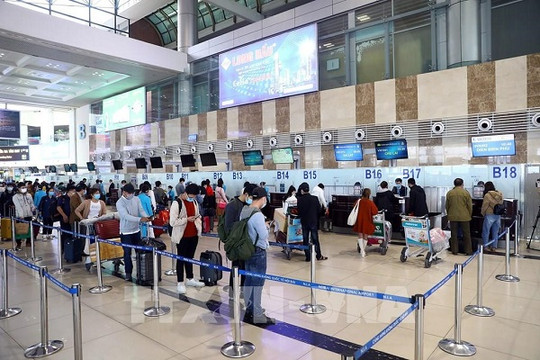 Bất ngờ lượng khách qua sân bay Tân Sơn Nhất ngày 2.9