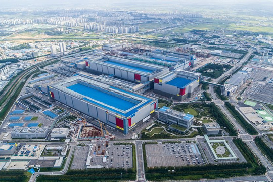 CEO Samsung: Tìm 'mẫu số chung' ở cuộc chiến chip Trung-Mỹ, không thể bỏ thị trường Trung Quốc