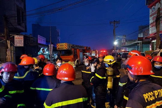 Số người thiệt mạng trong quán karaoke An Phú đã lên tới 33, sáng mai Bình Dương tổ chức họp báo