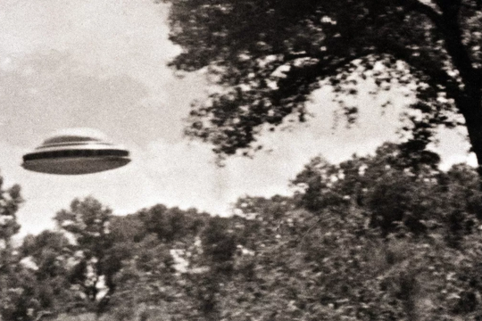 Quan chức Mỹ: Việc công bố các video về UFO gây hại cho an ninh quốc gia