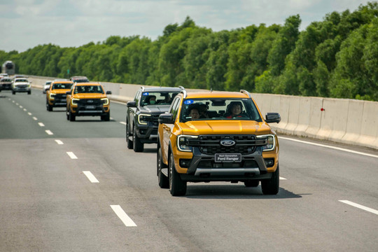 Những điểm nâng cấp đáng giá của "vua bán tải" Ford Ranger 2023 thế hệ mới