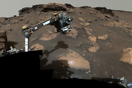 Thiết bị thăm dò Perseverance tìm thấy vật chất hữu cơ trên sao Hỏa