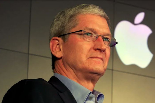 Cựu lãnh đạo Apple bất bình vì Tim Cook gợi ý mua iPhone thay vì giải quyết vấn đề trên iMessage