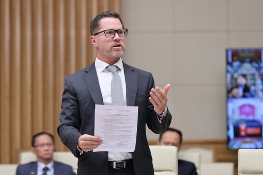 CEO HSBC Việt Nam Tim Evans: Cần phải kể câu chuyện thành công của Việt Nam ra thế giới