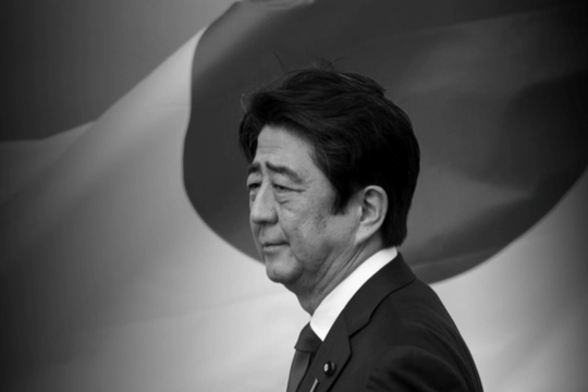 Chủ tịch nước lên đường sang Nhật Bản dự lễ quốc tang cố Thủ tướng Abe Shinzo