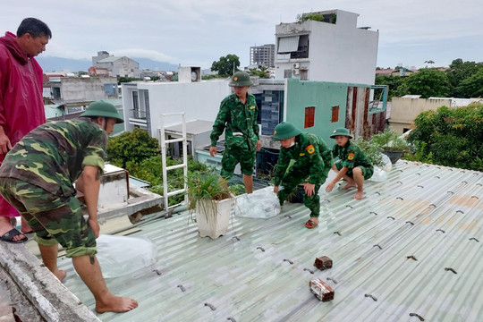 Bão Noru: Người dân Đà Nẵng không được ra khỏi nhà từ 20 giờ hôm nay