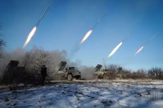 Phương Tây dự báo Nga cạn tên lửa nhưng sao Nga lại phóng số lượng lớn mà không sợ hết?