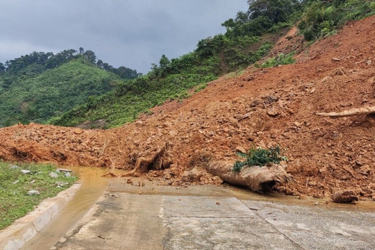 Thừa Thiên - Huế: Chủ động ứng phó lũ quét, sạt lở đất