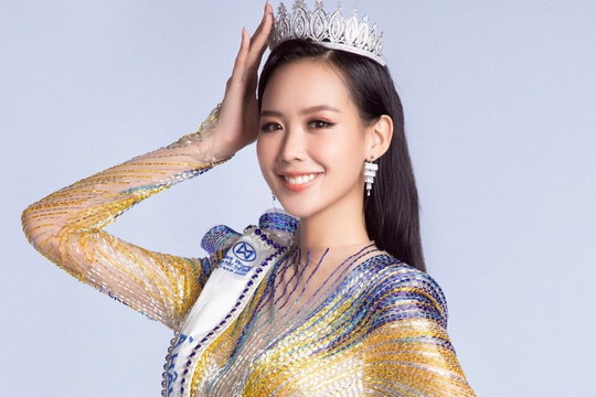 Lê Nguyễn Bảo Ngọc đăng quang Hoa hậu Liên lục địa 2022