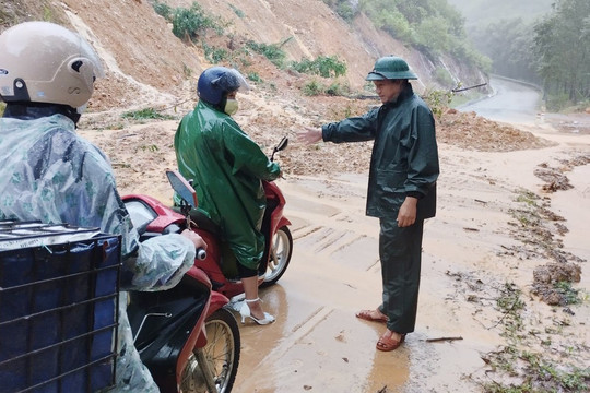 Quảng Bình lên kế hoạch sơ tán gần 2 vạn dân đề phòng lũ quét, sạt lở đất