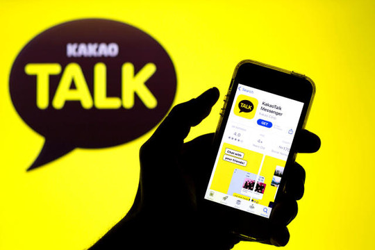 Đồng CEO Kakao từ chức sau khi ứng dụng chat lớn nhất Hàn Quốc ngừng hoạt động