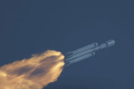 SpaceX tái khởi động sứ mệnh tên lửa đẩy mạnh nhất thế giới