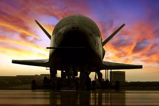 Máy bay vũ trụ của Mỹ lập kỷ lục 900 ngày trên quỹ đạo