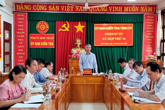 Kỷ luật cảnh cáo nguyên Chủ tịch UBND huyện Bắc Bình, Bình Thuận liên quan cho thuê đất