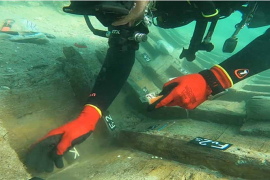 Phát hiện xác tàu La Mã 2.000 năm tuổi dưới đáy biển Croatia