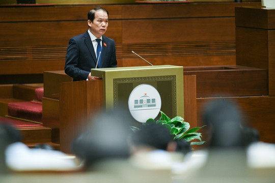 Tránh thời điểm nhạy cảm gần Tết, Quốc hội quyết định tăng lương cơ sở vào tháng 7.2023
