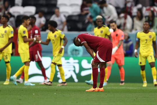 Chủ nhà Qatar thua Ecuador tại World Cup 2022: Bài học cho bóng đá Việt Nam
