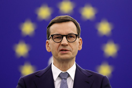 Thủ tướng Ba Lan chỉ trích EU phản ứng chậm trước xung đột Ukraine
