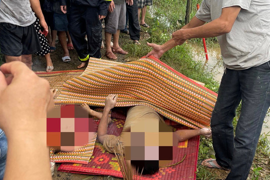 Thừa Thiên-Huế: Tìm thấy thi thể 2 cậu cháu bị nước lũ cuốn trôi