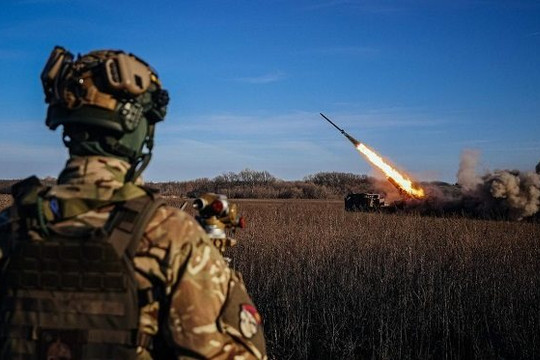 Mỹ bí mật cải tạo pháo HIMARS trước khi viện trợ cho Ukraine