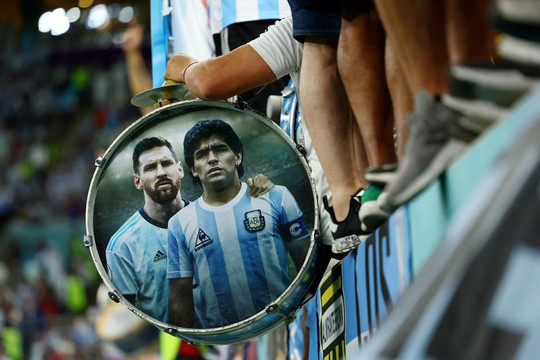 Messi: Maradona theo dõi từ trên cao và thúc đẩy tuyển Argentina