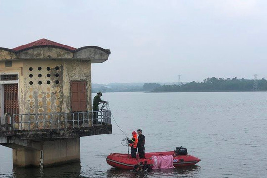Tìm thấy thi thể cô gái dưới đập thủy lợi ở Quảng Trị