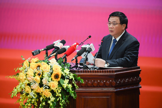Ủy viên Bộ Chính trị Nguyễn Xuân Thắng: Văn hóa không phải lĩnh vực 'chỉ biết tiêu tiền'