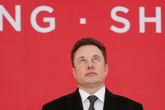 'Elon Musk hãy thăm dò trên Weibo liệu có nên từ chức CEO Tesla không’