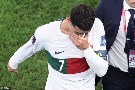 Cristiano Ronaldo phá vỡ sự im lặng trên MXH sau khi Messi giúp Argentina vô địch World Cup 2022