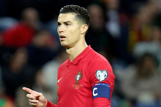 Man United tìm được tiền đạo thay Ronaldo giá dưới 50 triệu bảng, quyết có nhà vô địch World Cup