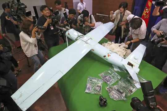 Hàn Quốc bắn cảnh cáo UAV Triều Tiên vượt biên giới