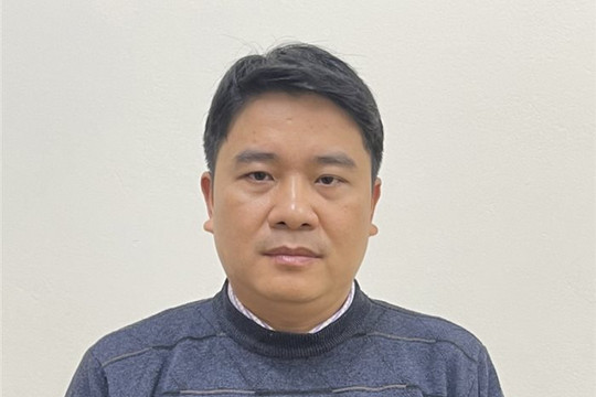 Vụ ‘chuyến bay giải cứu’: Bắt Phó chủ tịch UBND tỉnh Quảng Nam