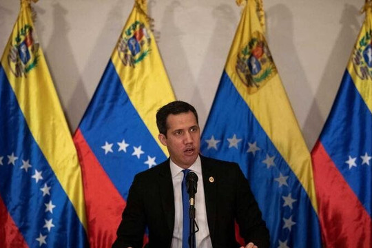 Dù bị phế truất, cựu ‘Tổng thống lâm thời’ của Venezuela vẫn được Mỹ ủng hộ