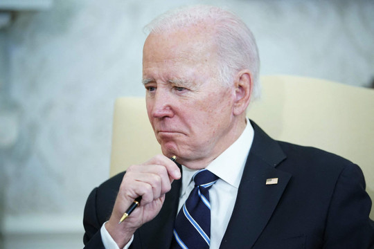 Đảng Dân chủ chỉ trích việc xử lý các tài liệu mật của Tổng thống Biden