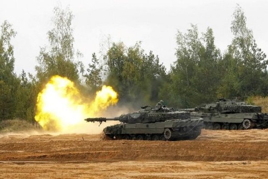 Đức nêu thời điểm Ukraine nhận được xe tăng Leopard 2