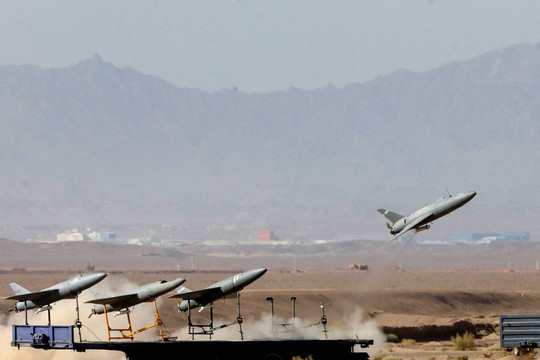 Mỹ cắt giảm xuất khẩu công nghệ đối với các công ty Iran sản xuất UAV 