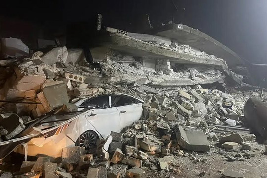Hơn 200 người thiệt mạng vì động đất ở Thổ Nhĩ Kỳ, Syria